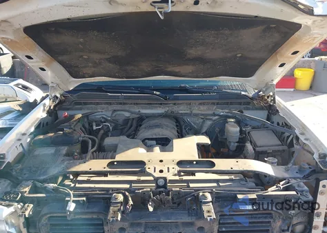 2018 Chevrolet Silverado 1500 2Lt from USA, damaged, VIN 3GCUKREC3JG401381